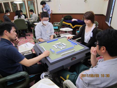 2011 uc (179)